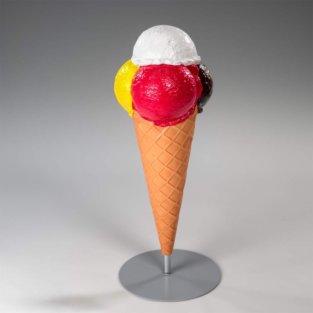 Small Advertising Fiberglass scoop ice cream