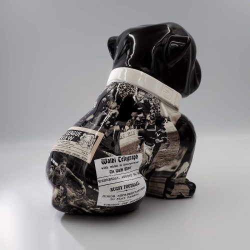 Bulldog Angelo 60cm dog - rugby