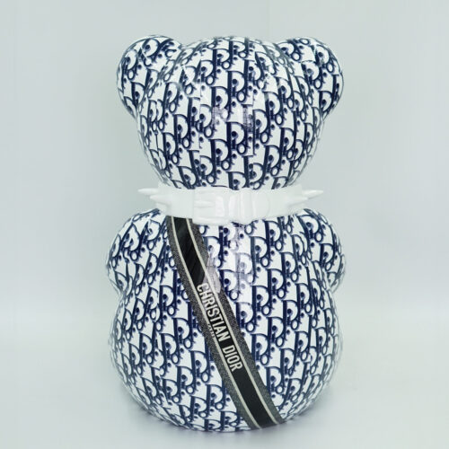 I don't see any text written in Polish in the image. The visible text on the item says