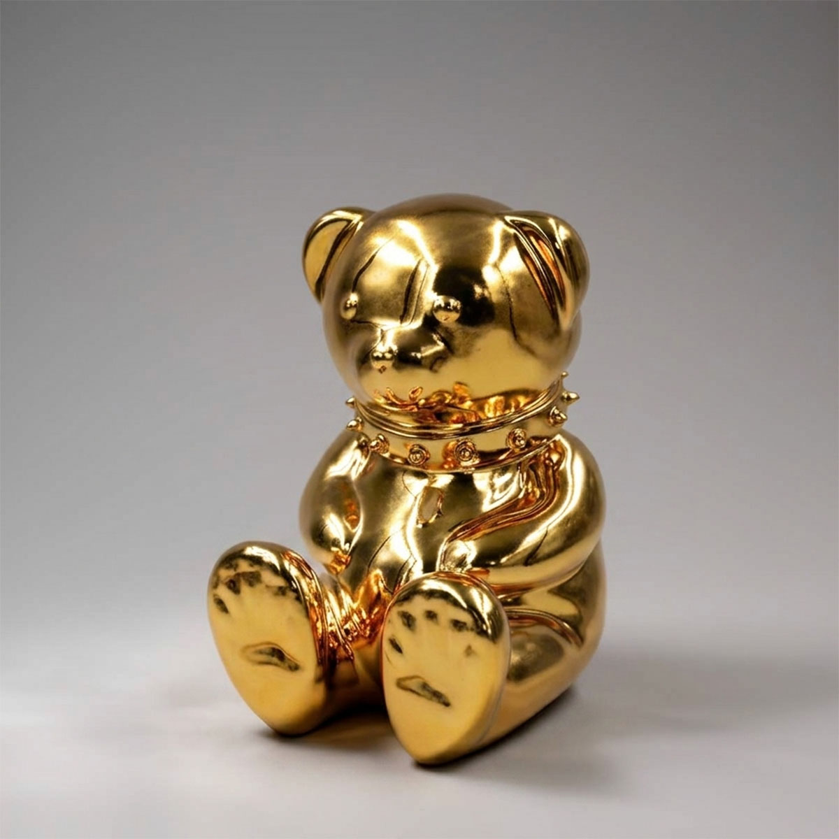 Decorative Bear H 31 cm With Spiked Collar Gold Figure