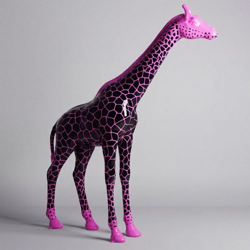 figure giraffe sculpture in glossy black fiberglass with bright pink geometric spots, modern decorative piece for mall or event