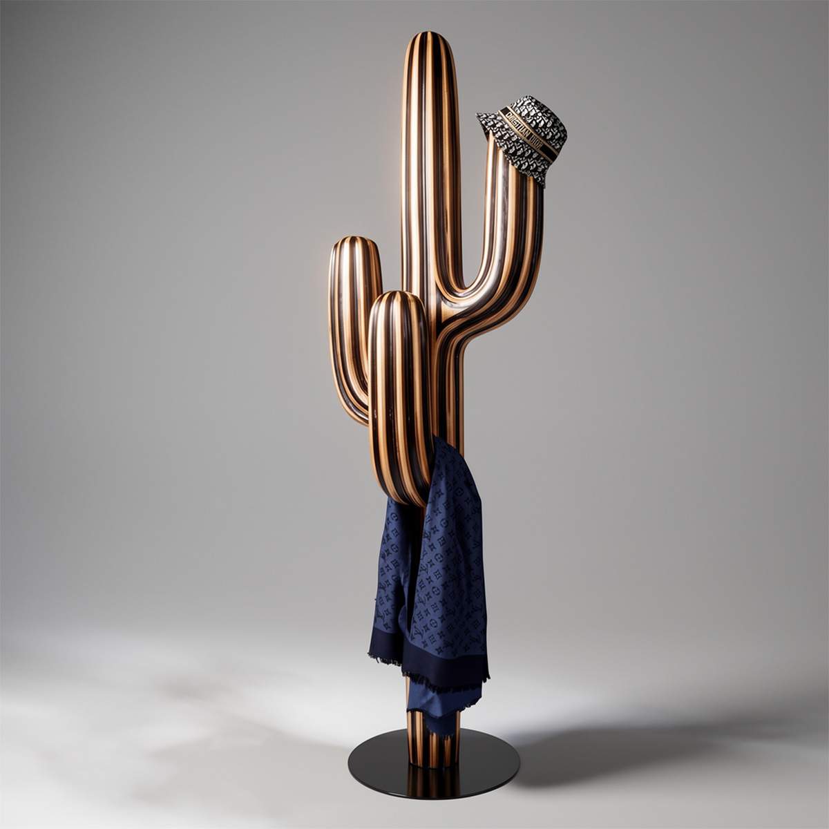 Cactus Hanger Gold-Black
