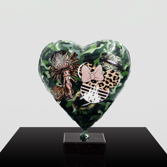 Decorative Heart-Shaped Balloon Figurine - Image 10