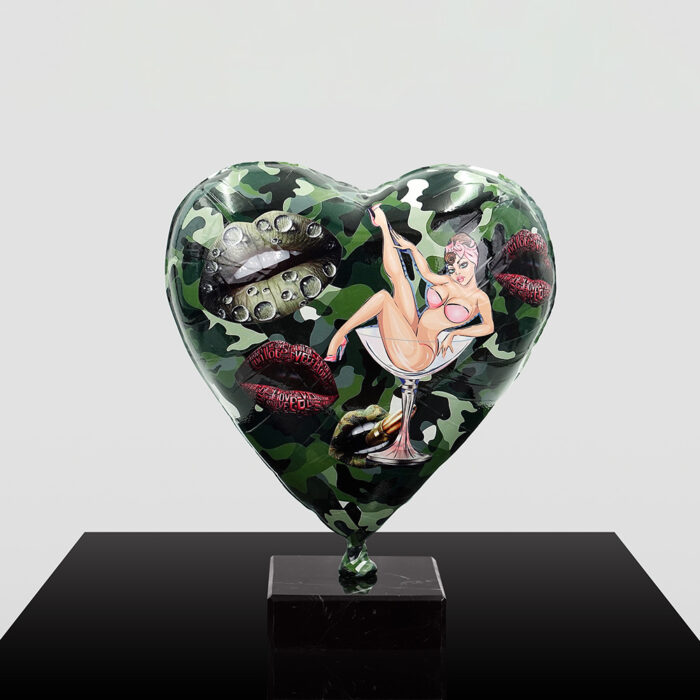 Decorative Heart-Shaped Balloon Figurine - Image 8