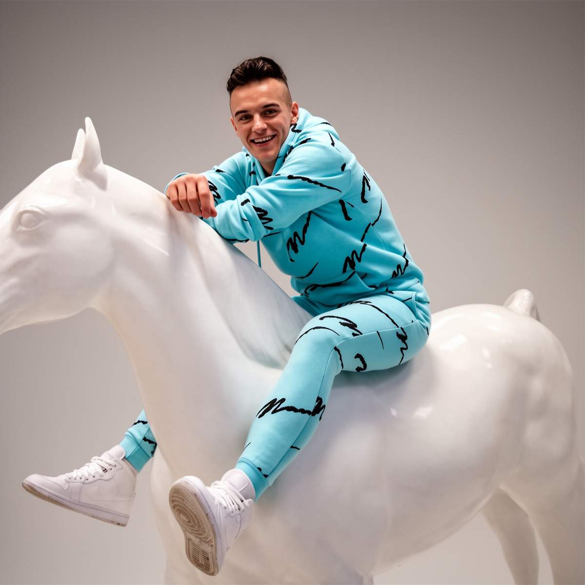 Life-Size Advertising Horse Figure in Solid Color