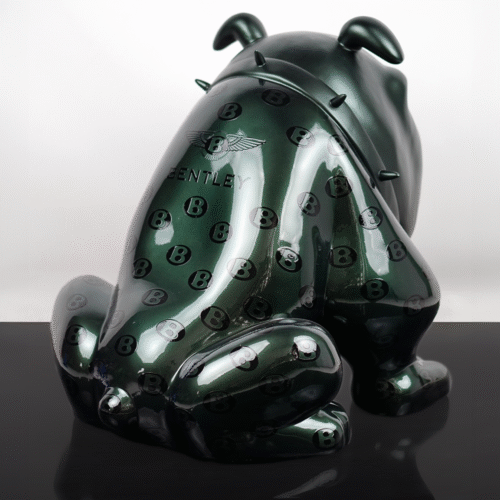 Exclusive Bulldog Avella Figure – Bentley