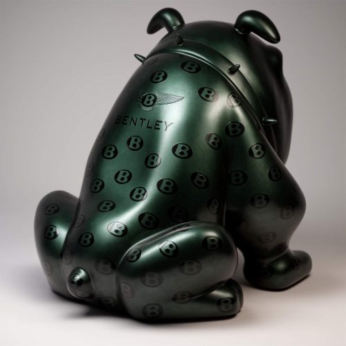 Exclusive Bulldog Avella Figure – Bentley