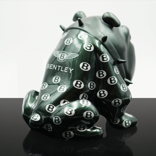 Exclusive Bulldog Bentley Figure – Avella 22