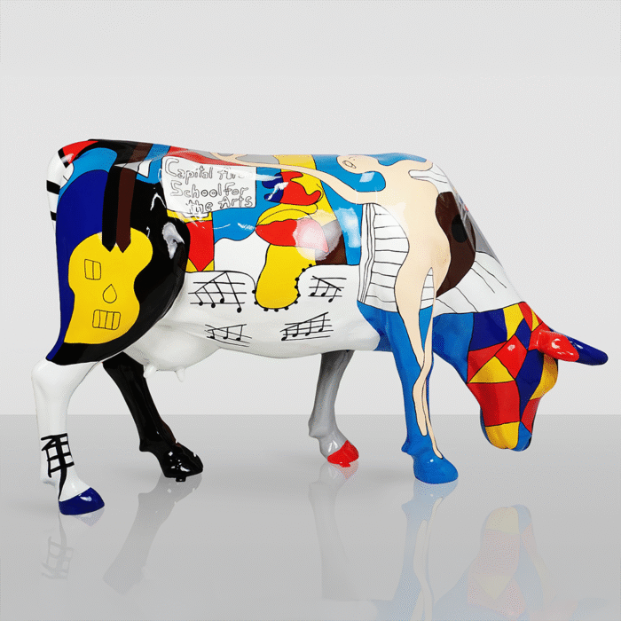 Large Figure – Hand-Painted Cow, Pablo Picasso Motif - Image 2