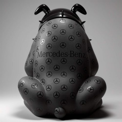 Avella Bulldog Dog 55 cm - Mercedes Logo