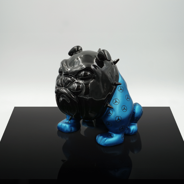Exclusive Bulldog Avella Figure – Blue AMG
