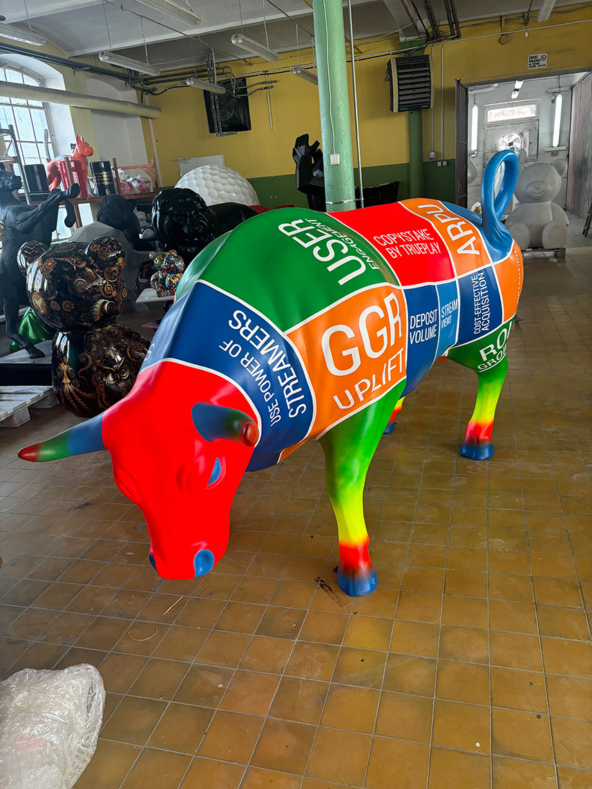 TruePlay Advertising Bull – Custom XXL Trade Fair Figure 2 truplay byk 4