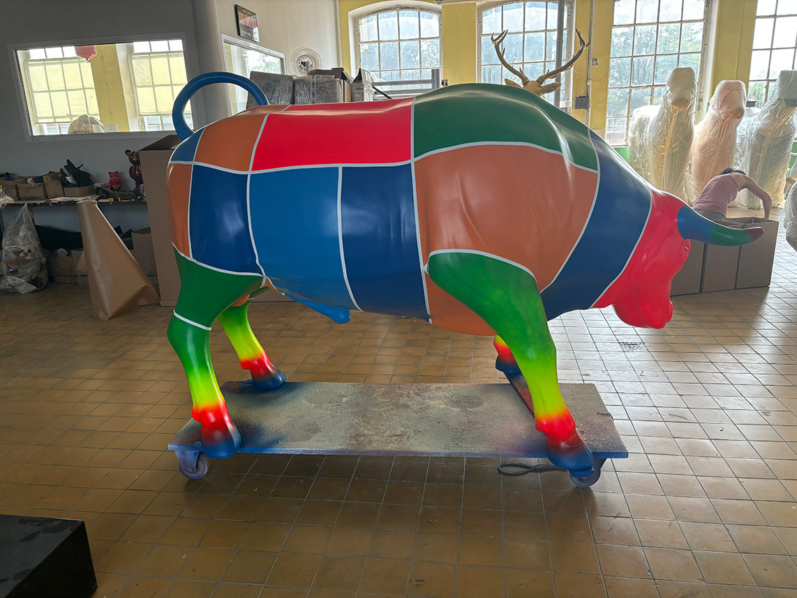 TruePlay Advertising Bull – Custom XXL Trade Fair Figure 7 truplay byk 6