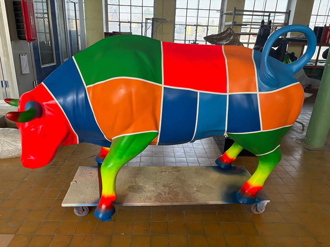 TruePlay Advertising Bull – Custom XXL Trade Fair Figure 9 truplay byk 8