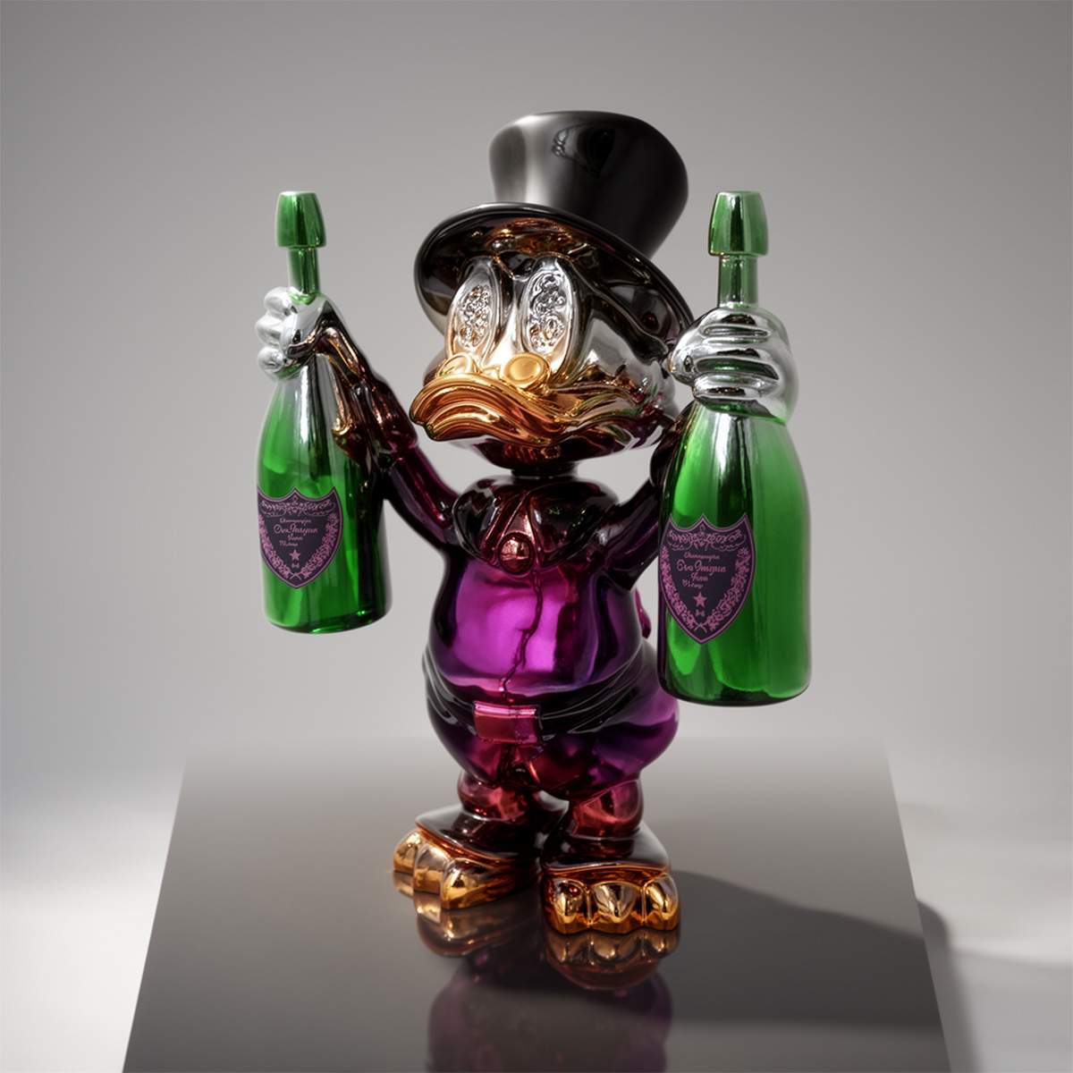 Decorative Figure – Mini Scrooge McDuck in Chrome - Image 6