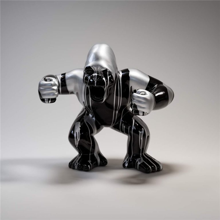 Black Gorilla L - Silver Trash
