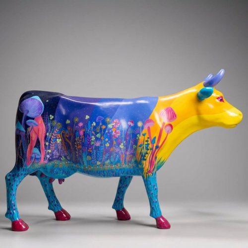 Artystyczna Figura Krowy Parada Krów - Nocny Pejzaż